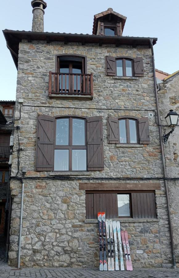 Casa Rural " El Retiro" Laspuña Esterno foto