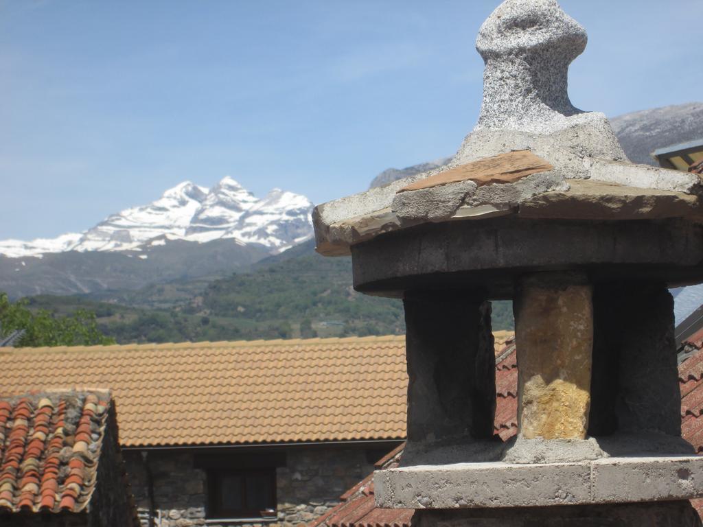 Casa Rural " El Retiro" Laspuña Camera foto
